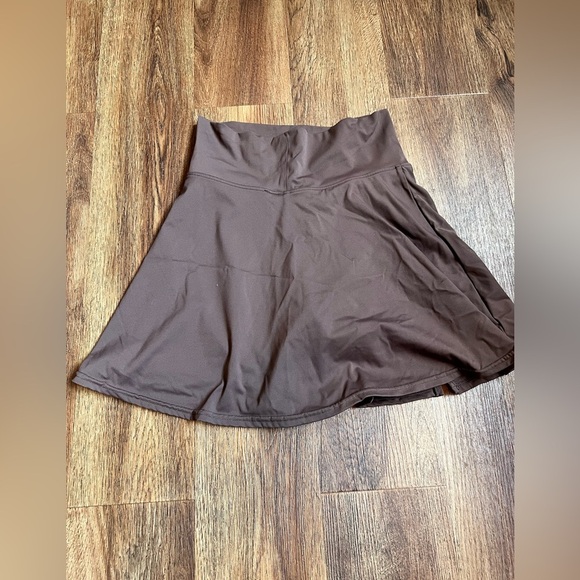 Brown Mini Skater Skirt activewear size M - Picture 4 of 5